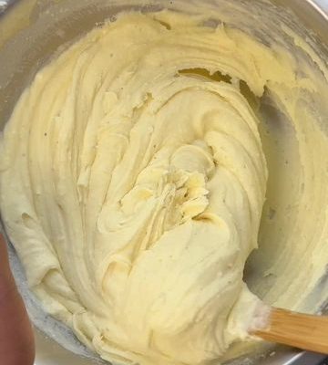 Classic Creamy Garlic Mashed Potatoes Recipe