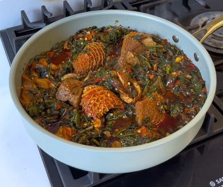 Nigerian Efo Riro (Yoruba Spinach Stew) Recipe